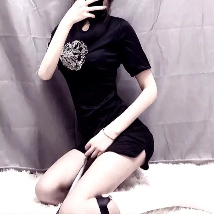 活力青春俏娇娃