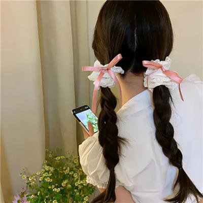 假日嬉春